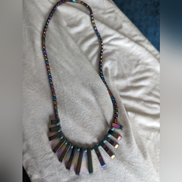 Iridescent Hematite Titanium necklace - never worn - Picture 4 of 4
